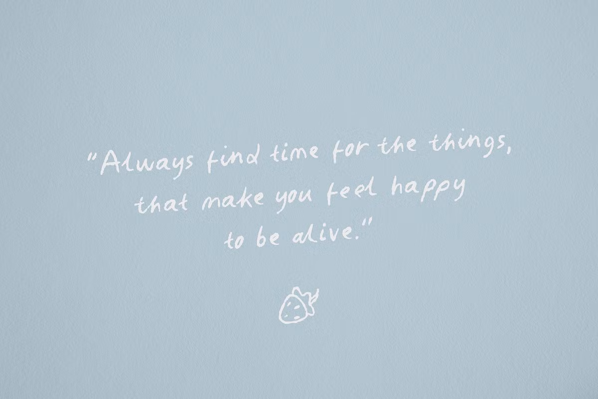 A cozy coffee scene with handwritten notes